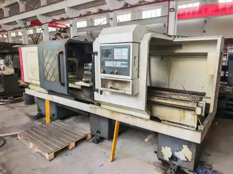 เครื่องกลึง CNC Yunnan 6150/2 ม. พร้อมระบบควบคุม GSK 980