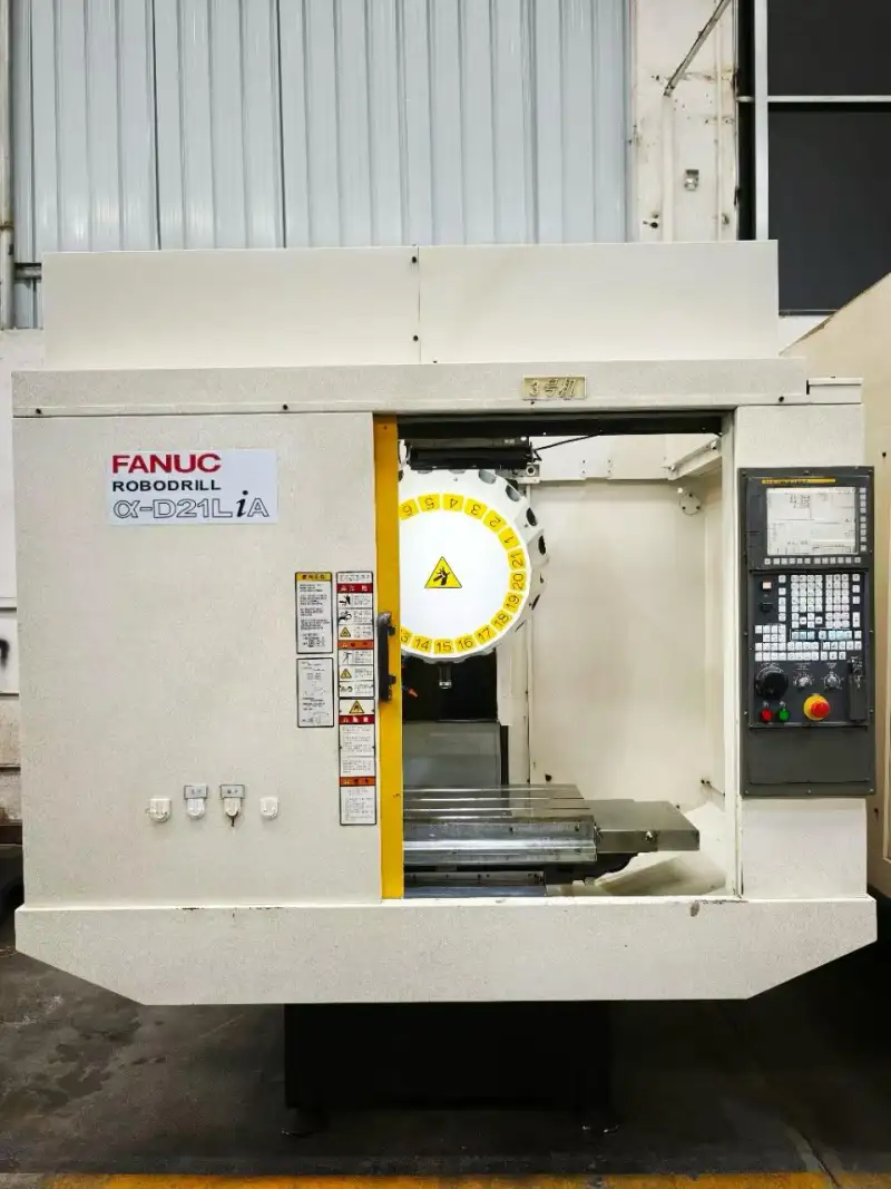 Used Brother α-D 21 LiA Vertical Machining Center with FANUC 31 i photo 1