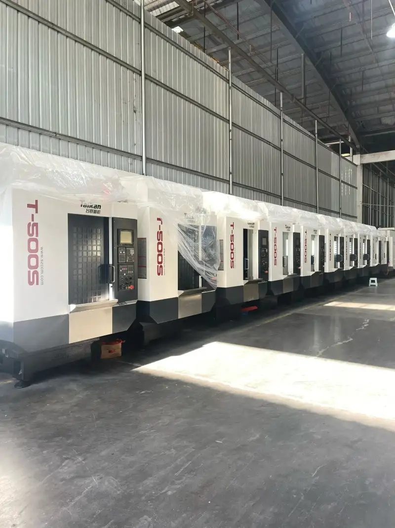 Used Taikan T-500 S Vertical Machining Center with Mitsubishi M 80 A photo 1