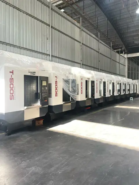 Used Taikan T-500 S Vertical Machining Center with Mitsubishi M 80 A