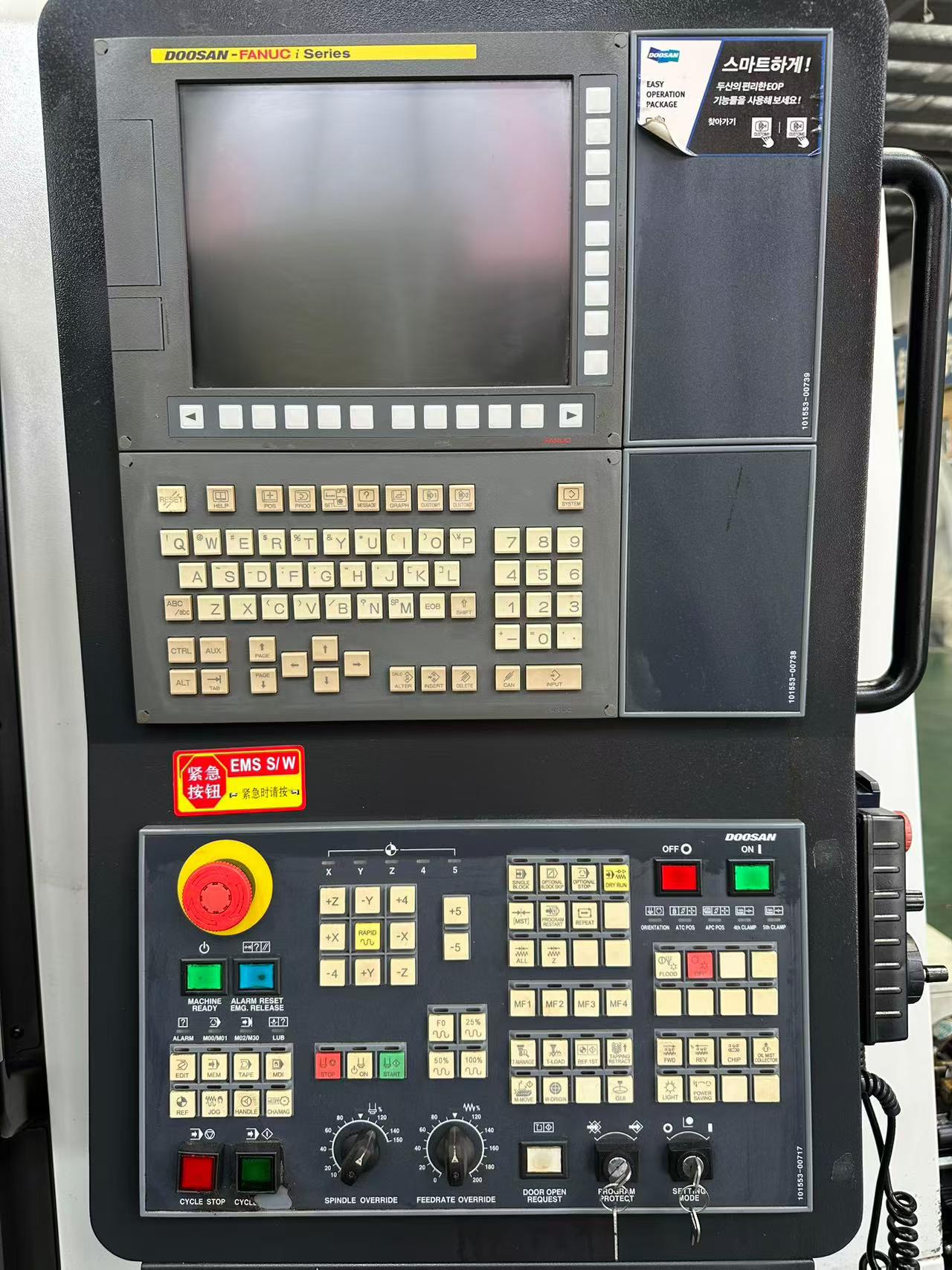 Used DN Solutions DNM 5700 Machining Center with FANUC i Series photo 2