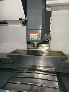 Used Haas VF-4 SS Vertical Machining Center for Sale photo 3