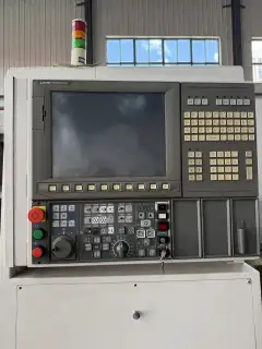 Used Okuma L 400 CNC Lathe photo 2