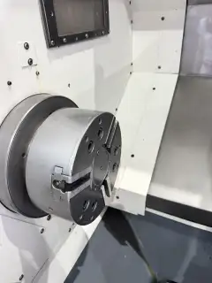 Used Okuma L 400 CNC Lathe photo 10
