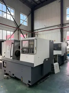 Used Okuma L 400 CNC Lathe photo 12