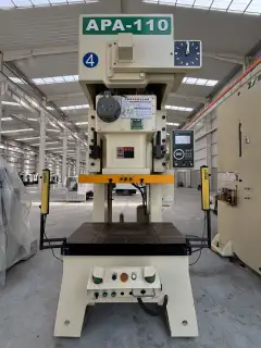 Used Yitian APA-110 High-Speed Precision Punch Press photo 3