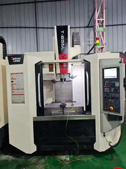 Used Taikan Machining Center with Mitsubishi M 80 Control