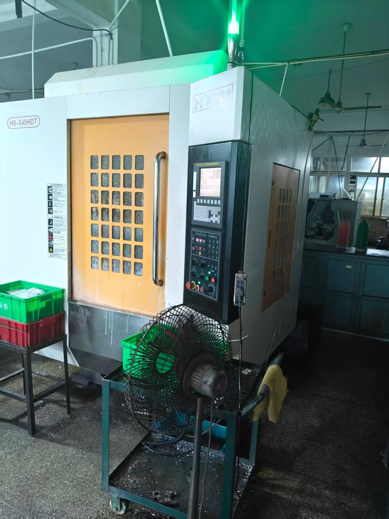 Centro de taladrado y roscado Runxing 500 usado con FANUC MF