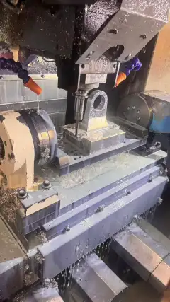 Used Taiwan Jie Gao 500 Drilling and Tapping Center with Mitsubishi M 70 photo 5
