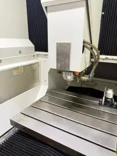 Used Beijing Jingdiao JDLVM 400 P CNC Engraving and Milling Machine photo 8
