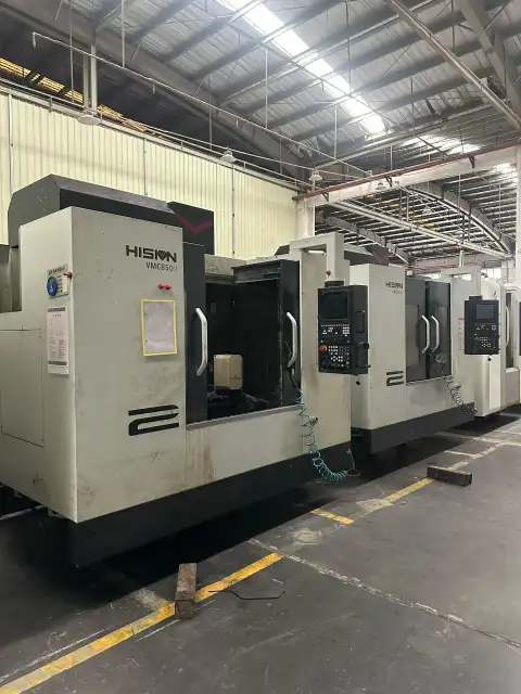 Máquinas CNC usadas: Haitian 850 y Shuokai 855 con Mitsubishi M 80