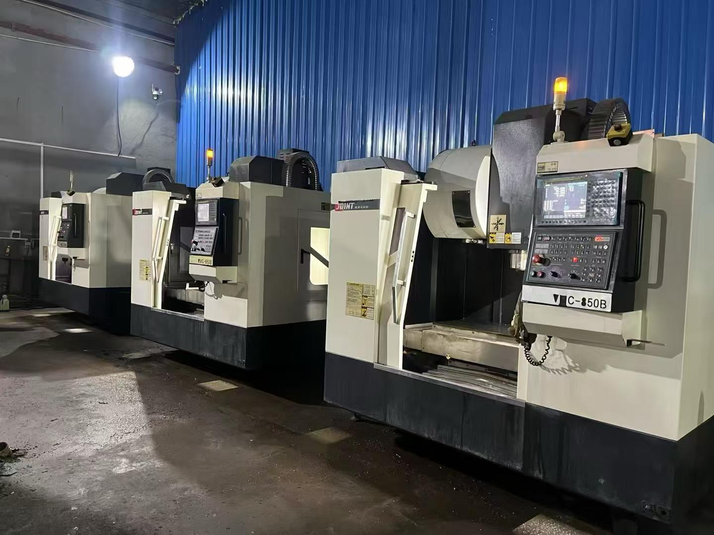 Used Jieyongda 850 Machining Center with FANUC
