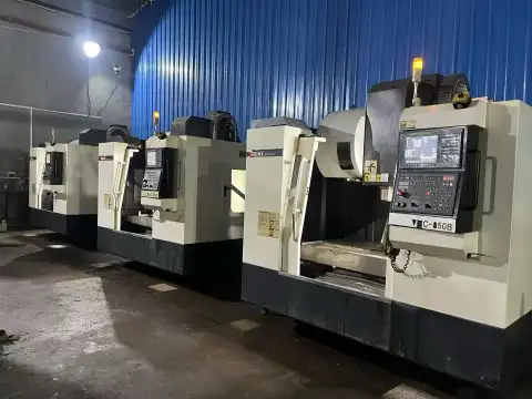 مركز تصنيع Jieyongda 850 مستعمل مع FANUC