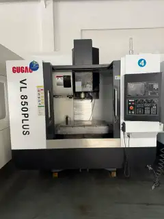 Used Jugao VL 850 PLUS Vertical Machining Center with Mitsubishi M 80 photo 3