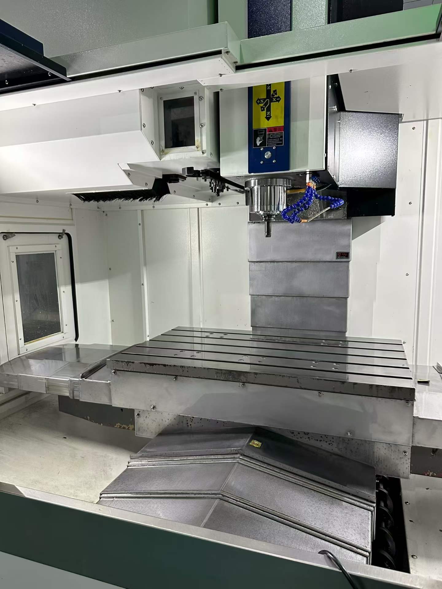 Used 2025 Ruize 1177 Vertical Machining Center with Mitsubishi M 80 photo 3
