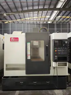 Used Xiangyu V 750 Machining Center with Mitsubishi M 80 for Sale photo 1