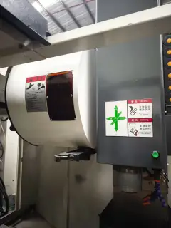 Used Xiangyu V 750 Machining Center with Mitsubishi M 80 for Sale photo 4