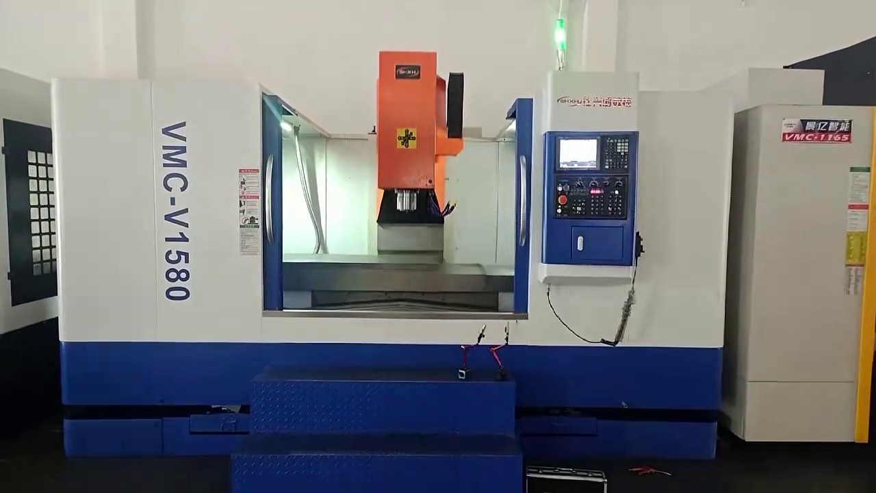 Pusat Pemesinan Vertikal representative machine