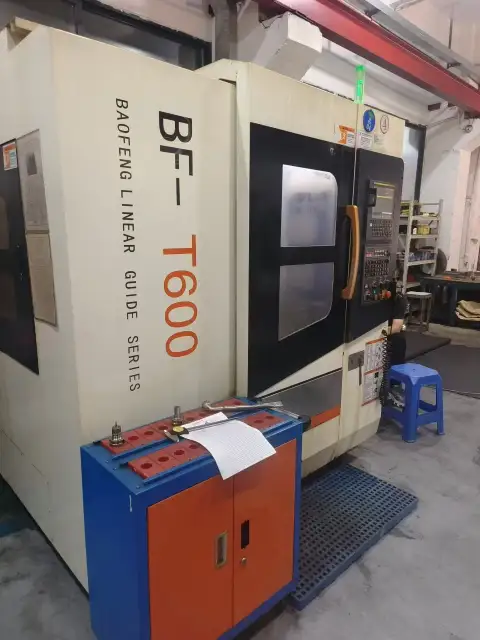 Kullanılmış Baofeng BF-T 600 Bakır Elektrot Dikey İşleme Merkezi