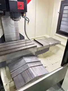 Used JiRFINE V-8 Vertical Machining Center with Mitsubishi M 80 Control photo 5