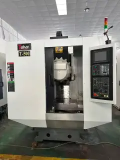 Used Taikan T 5 Vertical Machining Center with Mitsubishi M 70 A photo 3