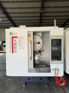 2025 Tianying T 7 Machining Center with SYNTEC 22 MA for Sale photo 2