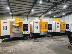 Nearly New Xie Li V 11 Vertical Machining Center with Mitsubishi M 80 photo 2
