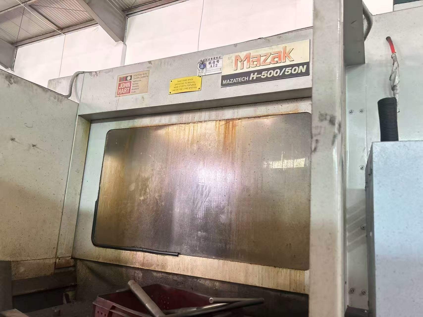 Pusat Permesinan Horizontal representative machine