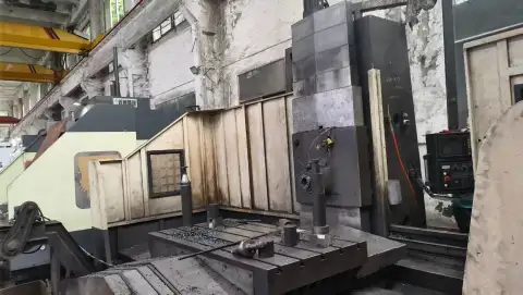 Centro de mecanizado horizontal 1690 usado con sistema de control Mitsubishi