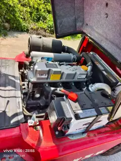 Used 3-Ton Forklift with Only 10 Hours for Sale photo 4
