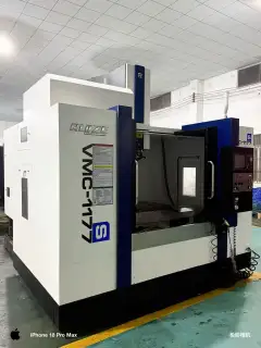 Used RUIZE 1177 Vertical Machining Center with Mitsubishi M 80 photo 2