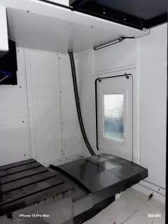 Used RUIZE 1177 Vertical Machining Center with Mitsubishi M 80 photo 6