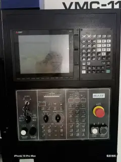 Used RUIZE 1177 Vertical Machining Center with Mitsubishi M 80 photo 8