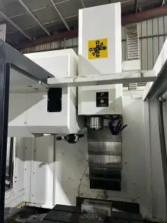 Used Junyu 650 Machining Center with Mitsubishi M 70 photo 3