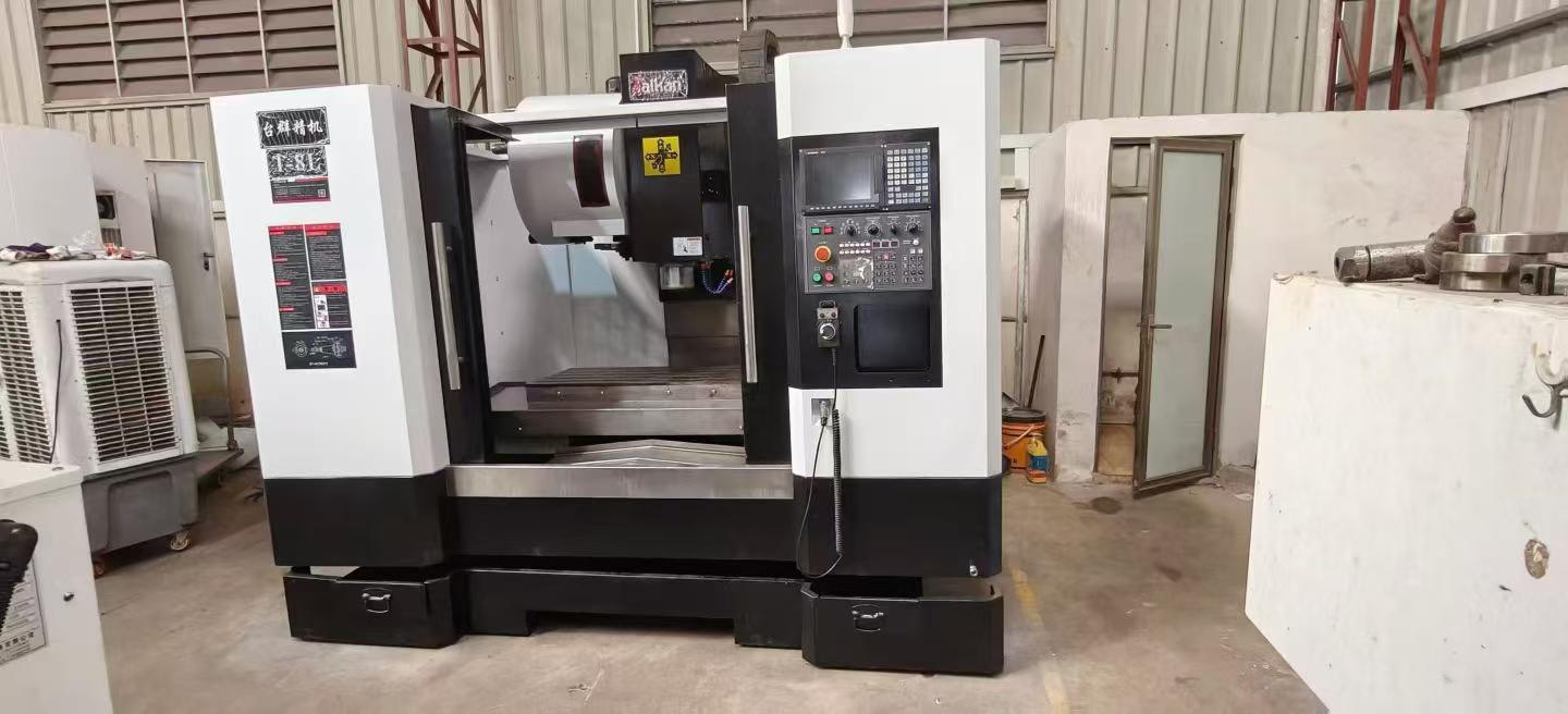 Taikan 850 Vertical Machining Center with Mitsubishi M 70 Control photo 2