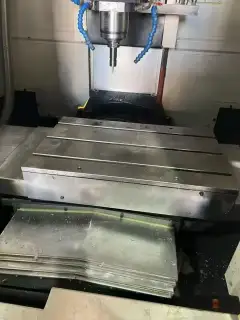 Used Taiyi Yingtuo MC 500 CNC Drilling and Tapping Center with Mitsubishi M 70 A photo 5