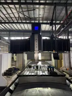 Used Dawei 12 m Gantry Milling Machine with Siemens 828 D photo 1