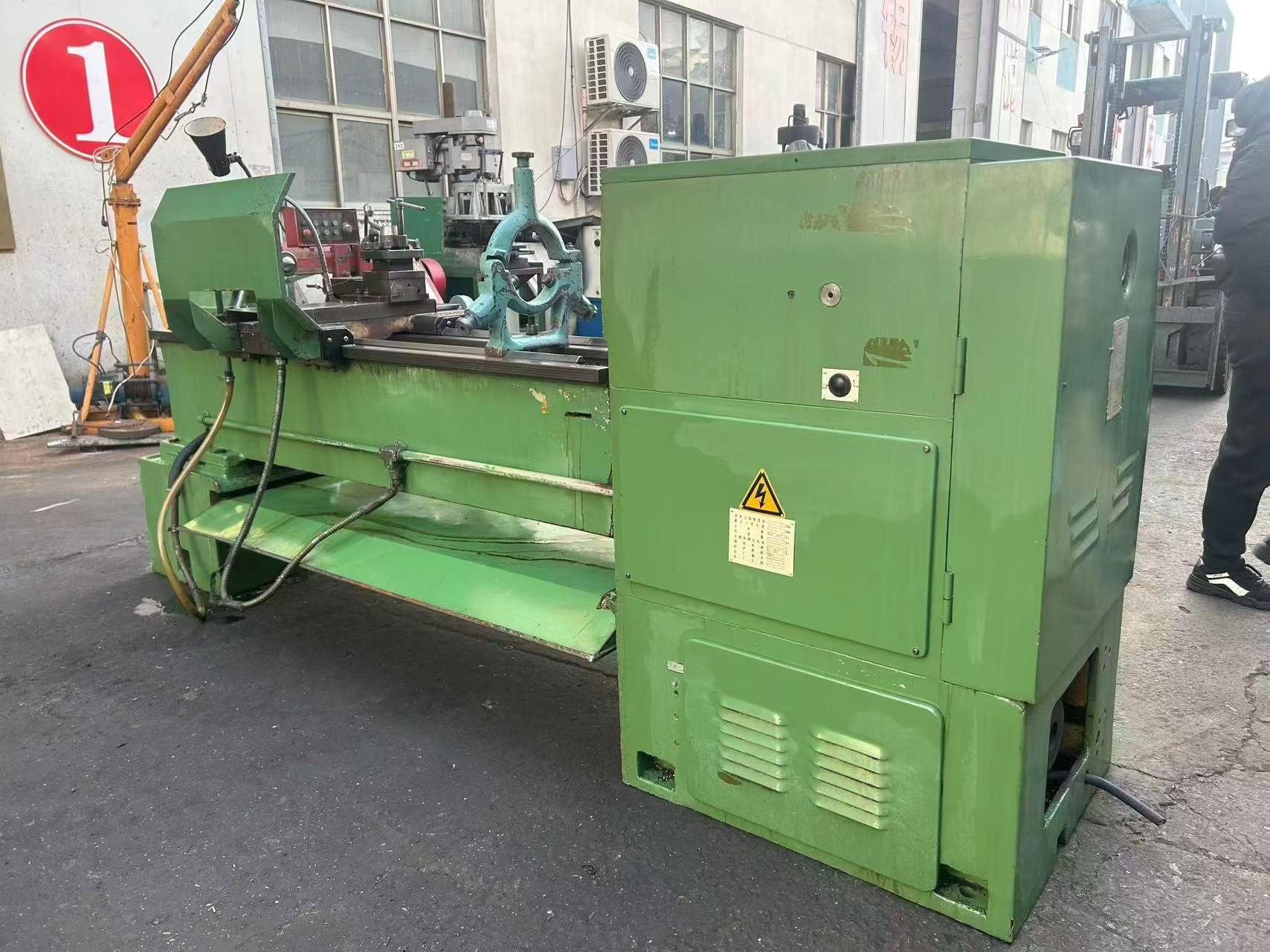 Used Baoji CS 6240 Lathe photo 5