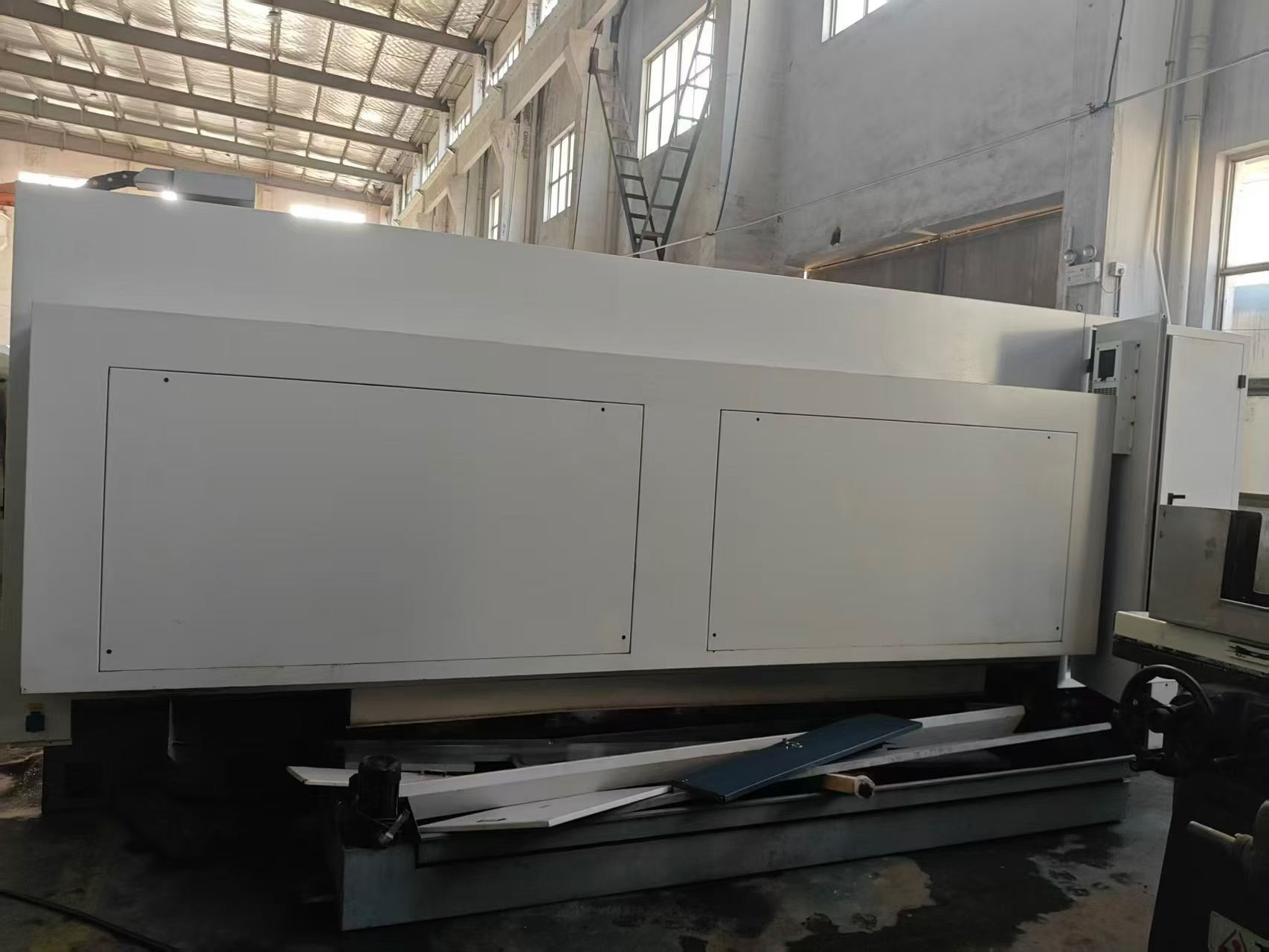 Used Heavy-Duty CAK 61110 3 m CNC Lathe with GSK photo 9