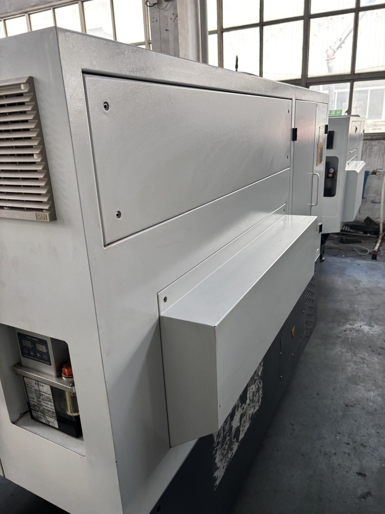Used Dongbu Dasen 5037 with GSK 980 TB 2-V Bus System photo 8