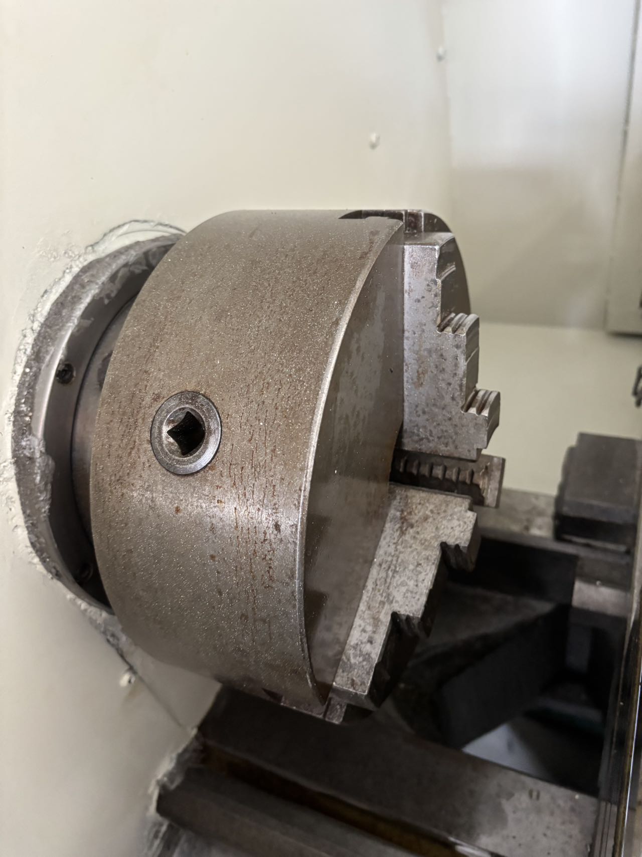 Used Gaoming Precision 6140 CNC Lathe with GSK 980 photo 3