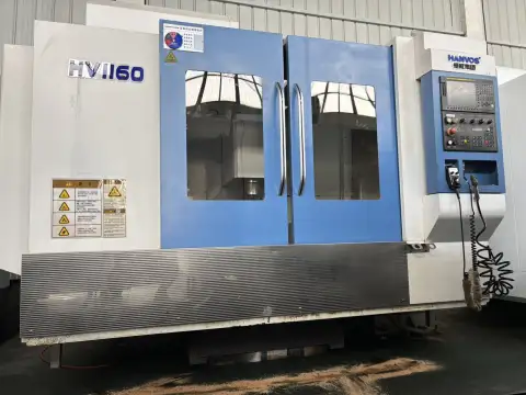 Centro de mecanizado vertical Hengwei HV-1160 usado con FANUC