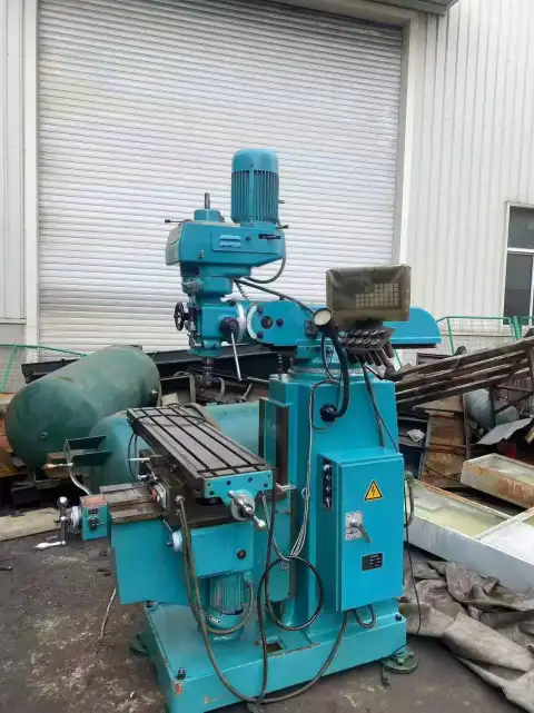 Used Nantong X 6330 Universal Turret Milling Machine