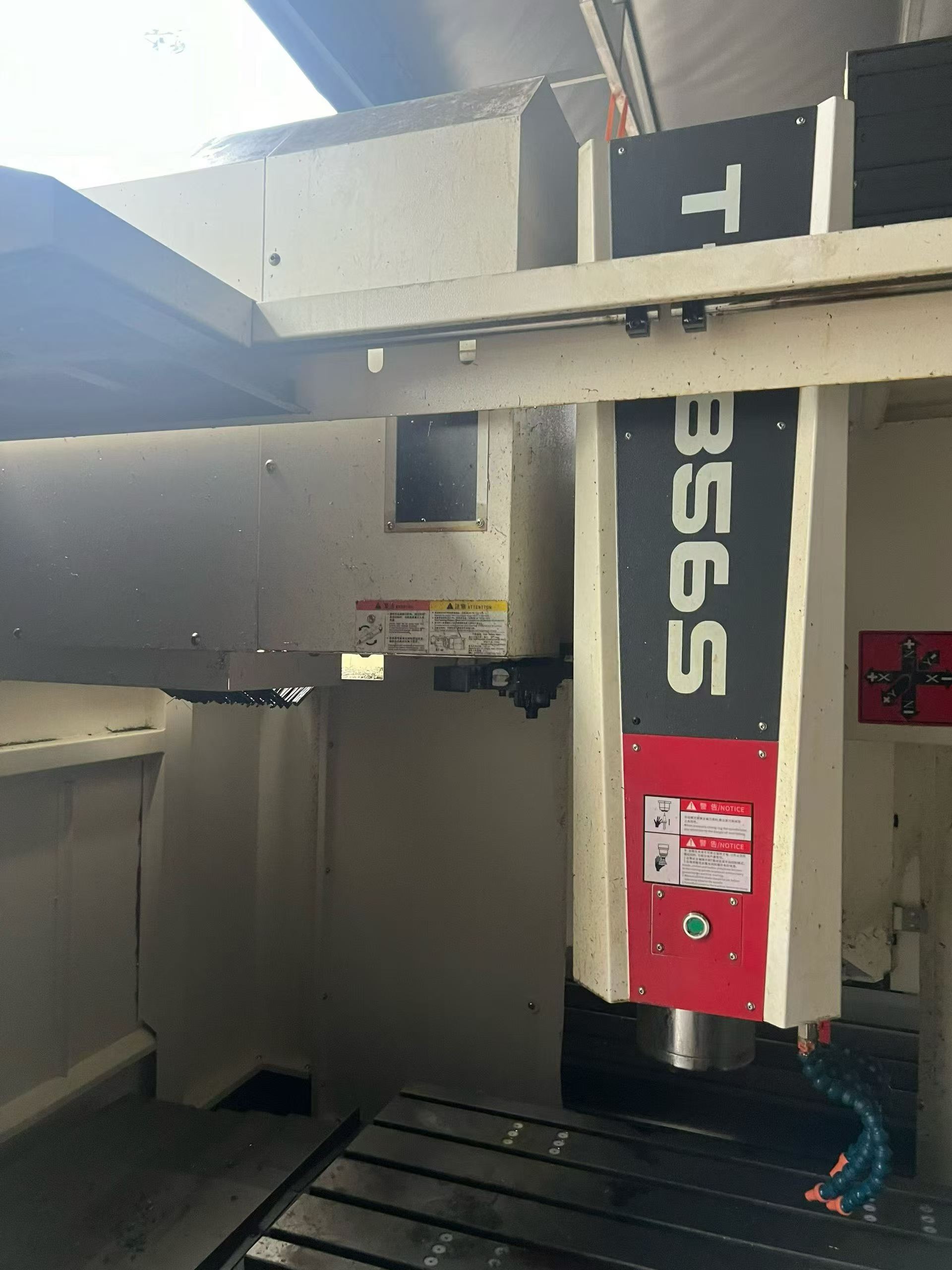 Used Taikan 865 Vertical Machining Center photo 3