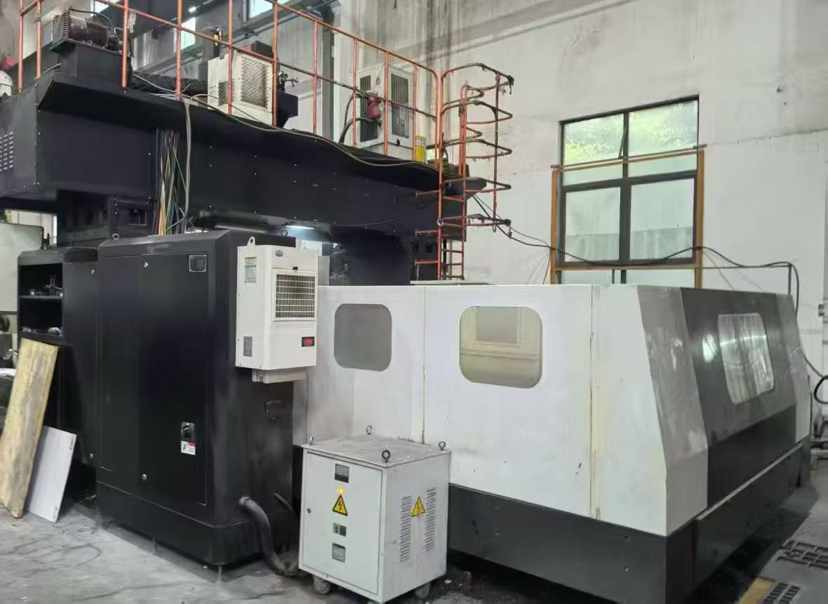 Taikan G-2840 R 2 Gantry Milling Machine with FANUC 0i-MF photo 5