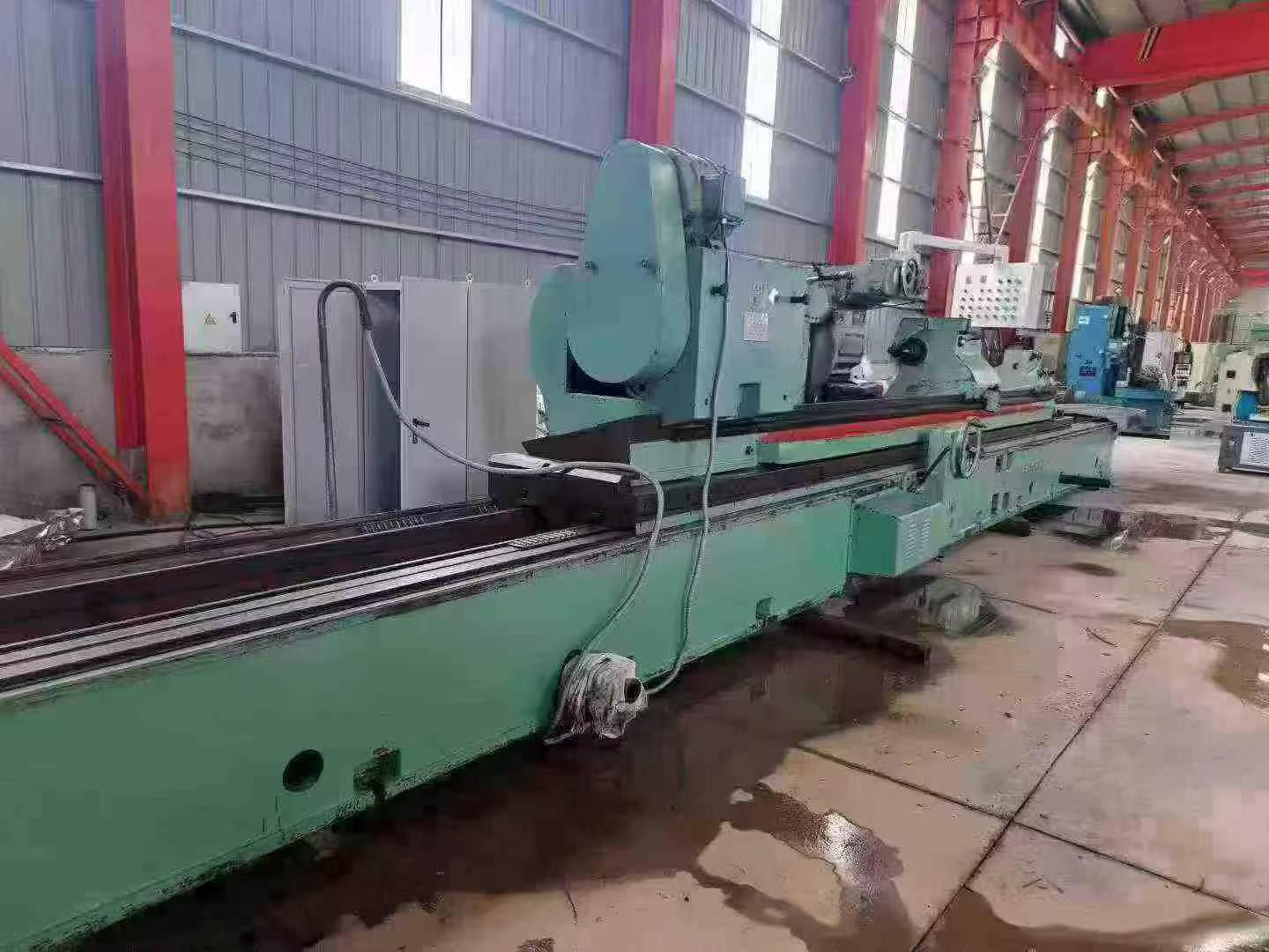 Used Wuxi Machine Tool M 1380 B/5 m Heavy-Duty Cylindrical Grinding Machine photo 4