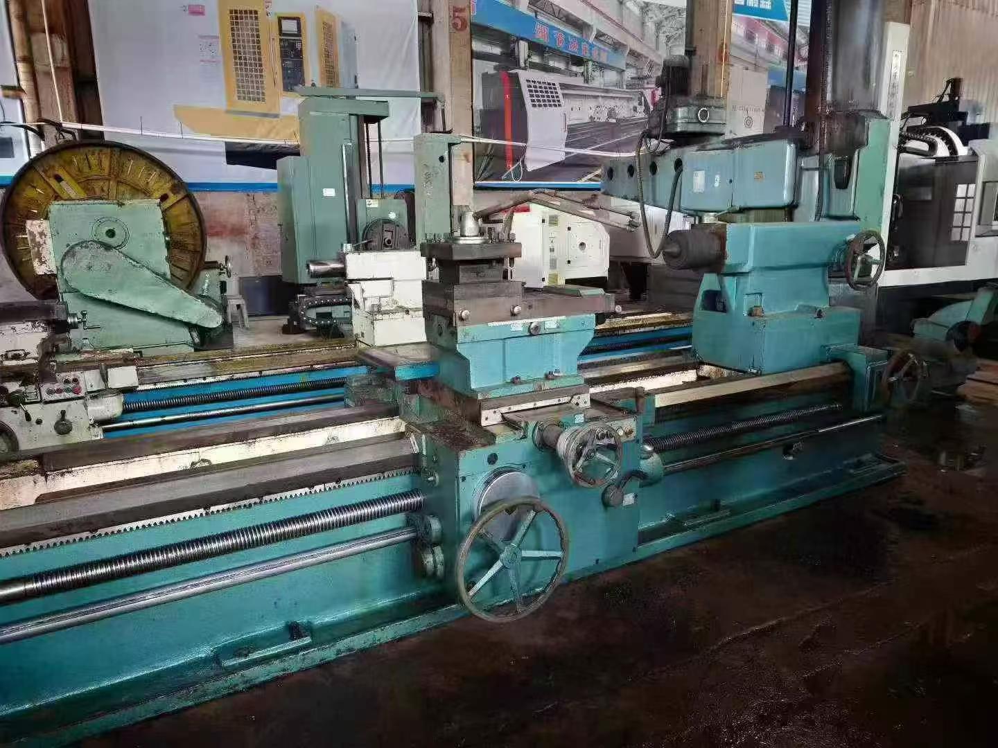 Near-New Xinghuo CW 61125 E x 3 m Lathe photo 2