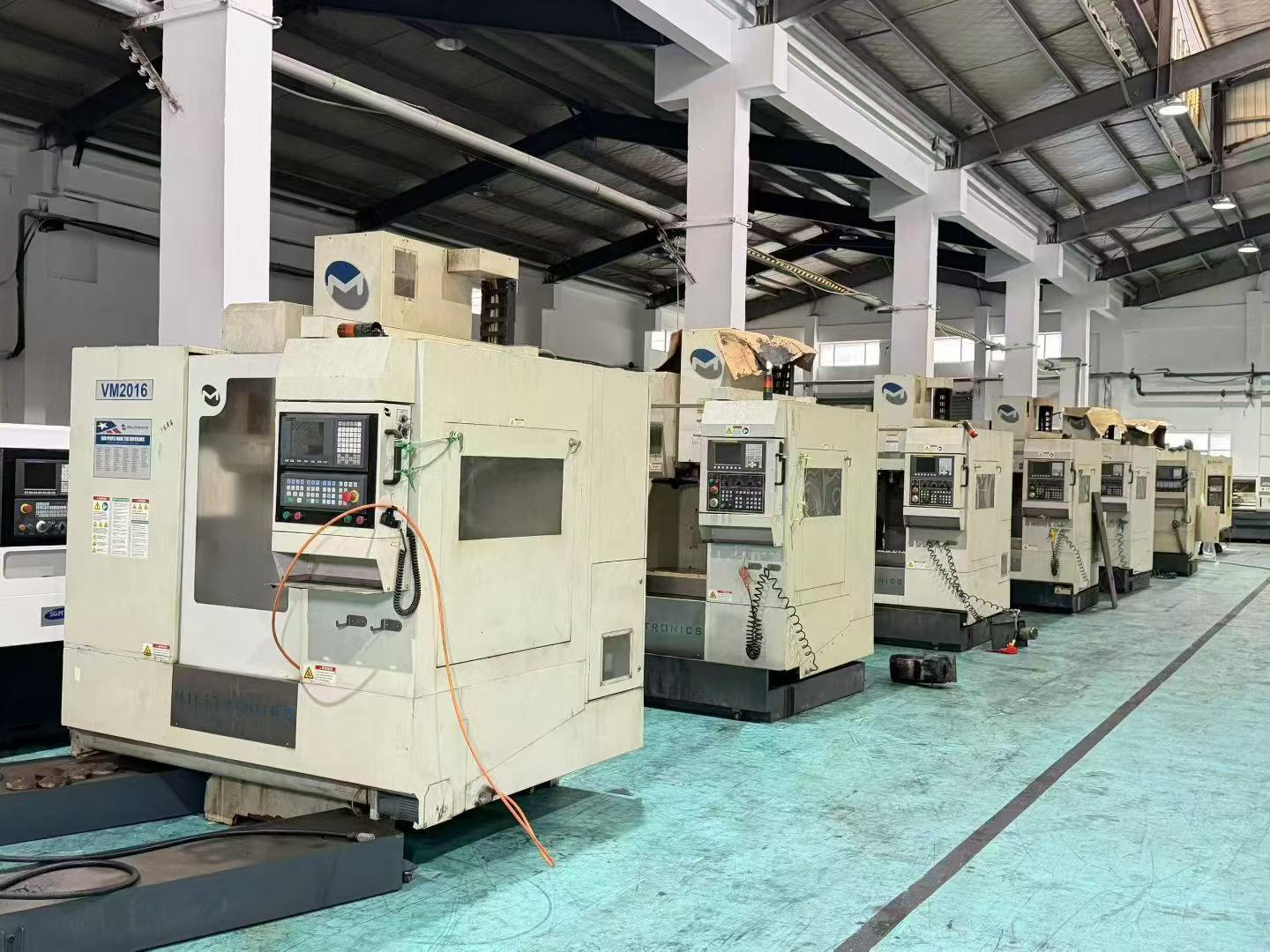 Used Milltronics VM 2016 Machining Center with FANUC MD