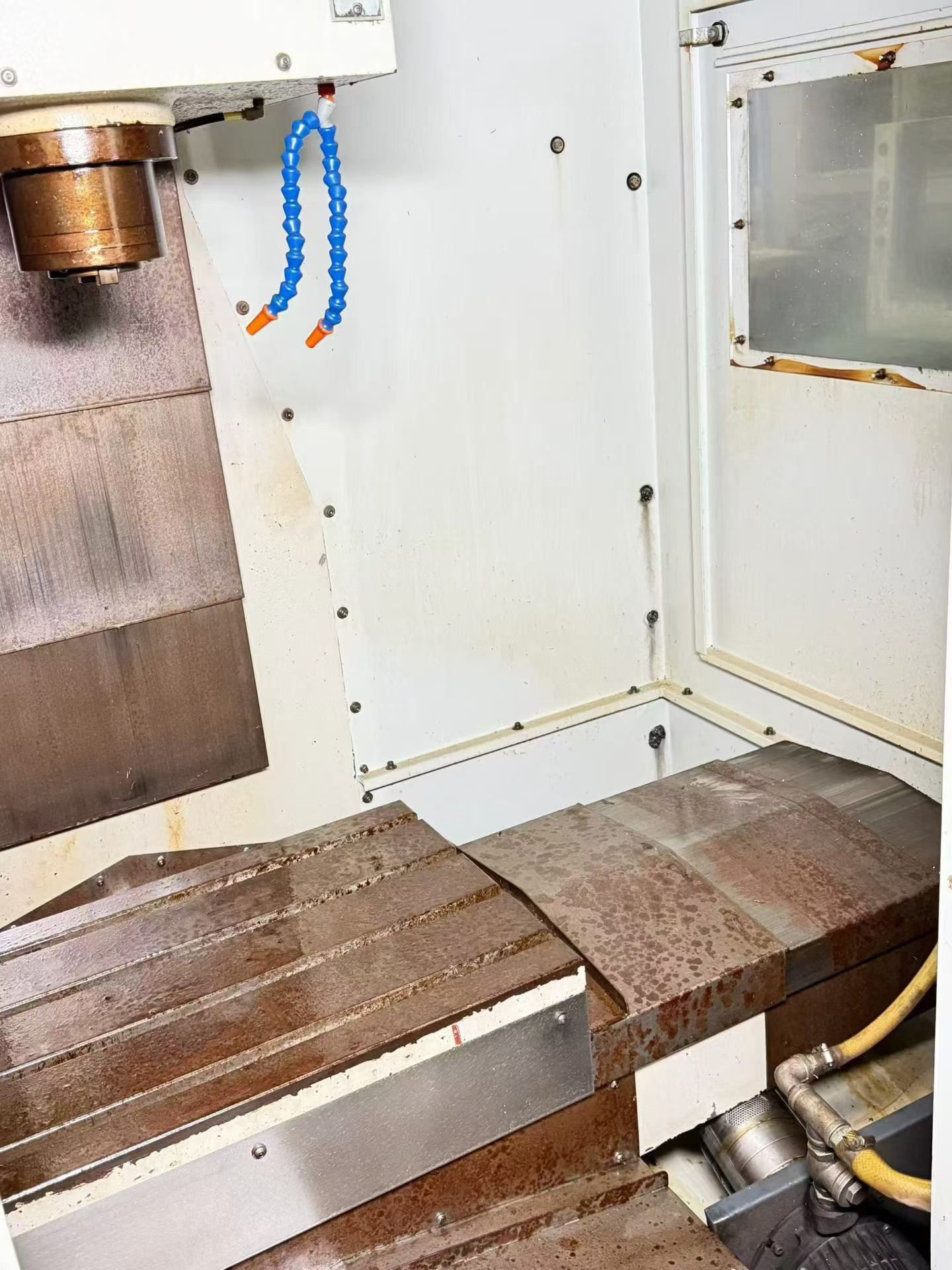 Used Milltronics VM 2016 Machining Center with FANUC MD photo 6