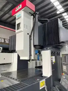 Used Songying 2217 CNC Gantry Machining Center with FANUC MF photo 3